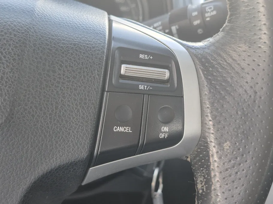 2022 Isuzu MU Half Full 