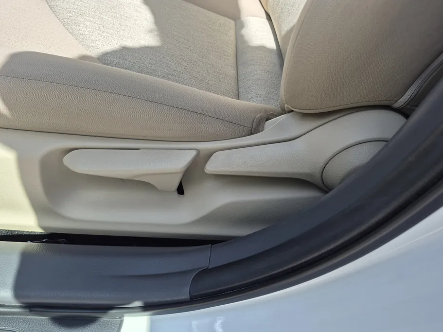 2023 Toyota Camry  LE 