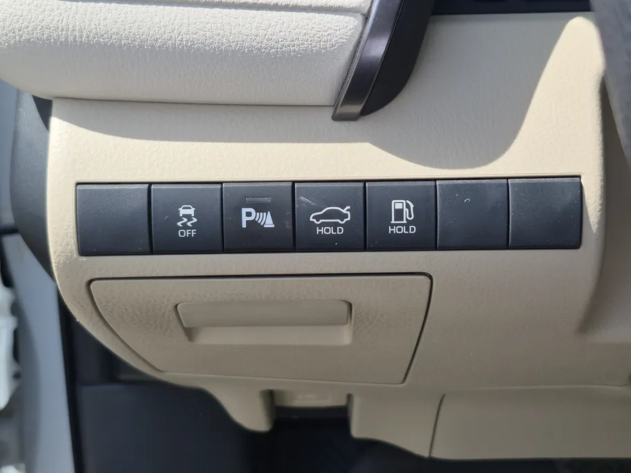 2023 Toyota Camry  LE 