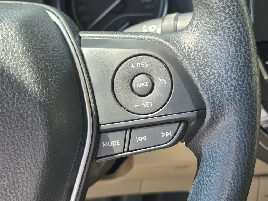 2023 Toyota Camry  LE 