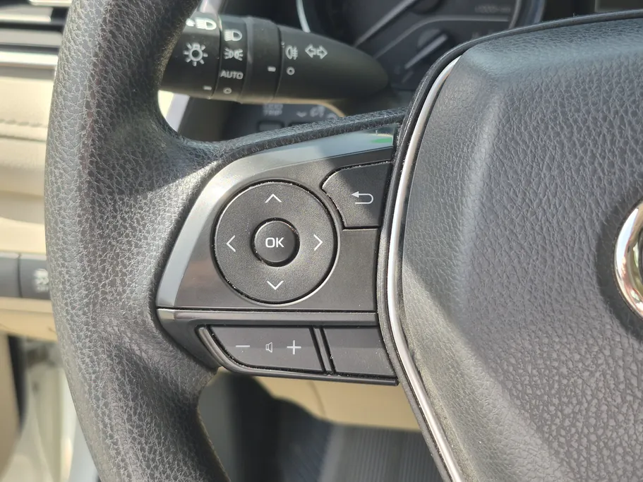2023 Toyota Camry  LE 