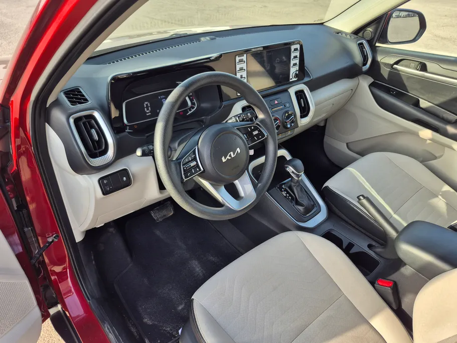 2023 Kia SONET LX 