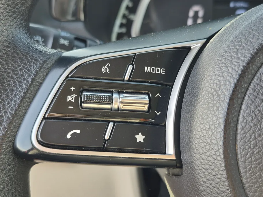 2023 Kia SONET LX 