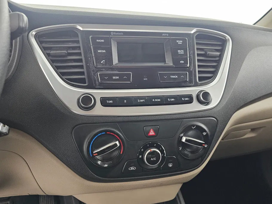 2023 Hyundai Accent Smart 