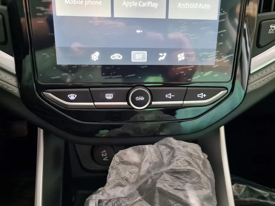 2026 Chevrolet Captiva LT 