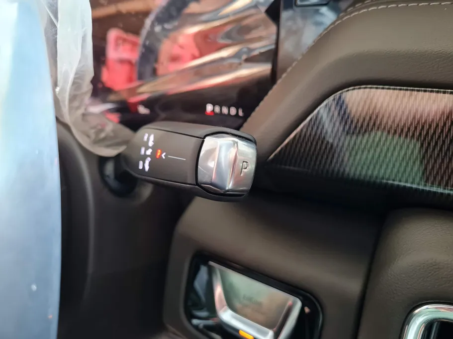 جي إم سي  يوكن اليفيشن 2025 