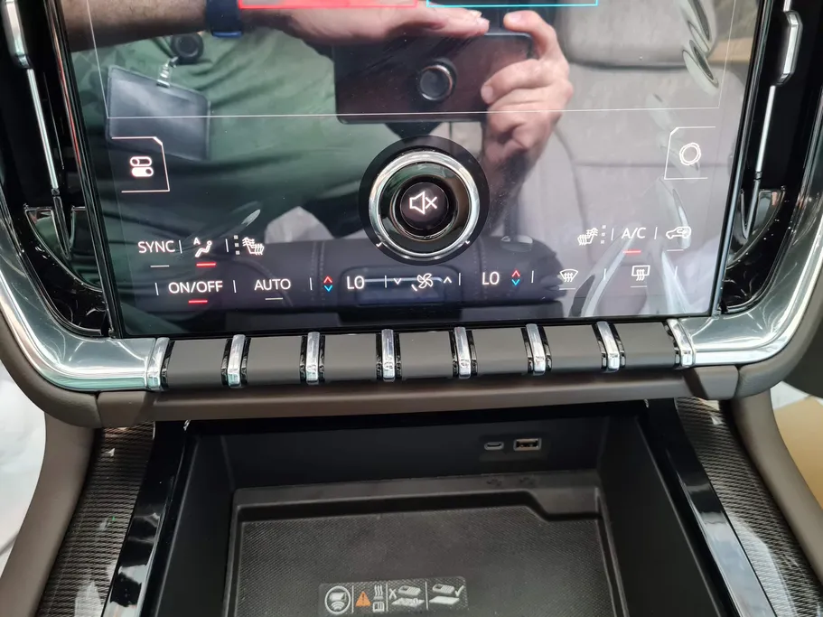 جي إم سي  يوكن اليفيشن 2025 