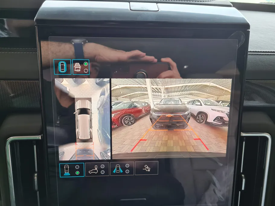 جي إم سي  يوكن اليفيشن 2025 