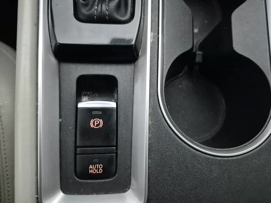 2020 Nissan Altima SL 
