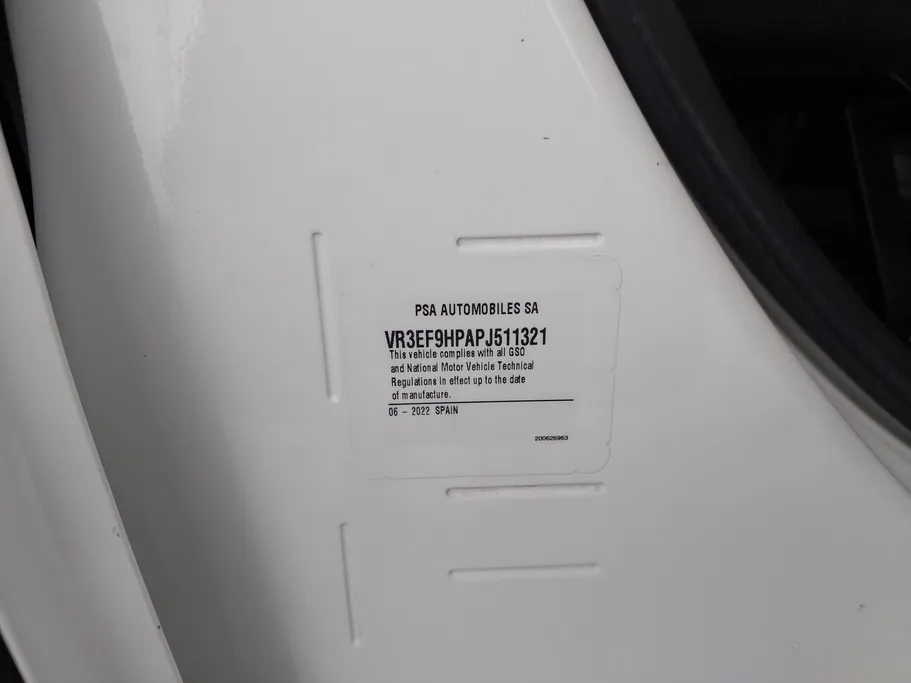 2023 Peugeot Partner Short van 