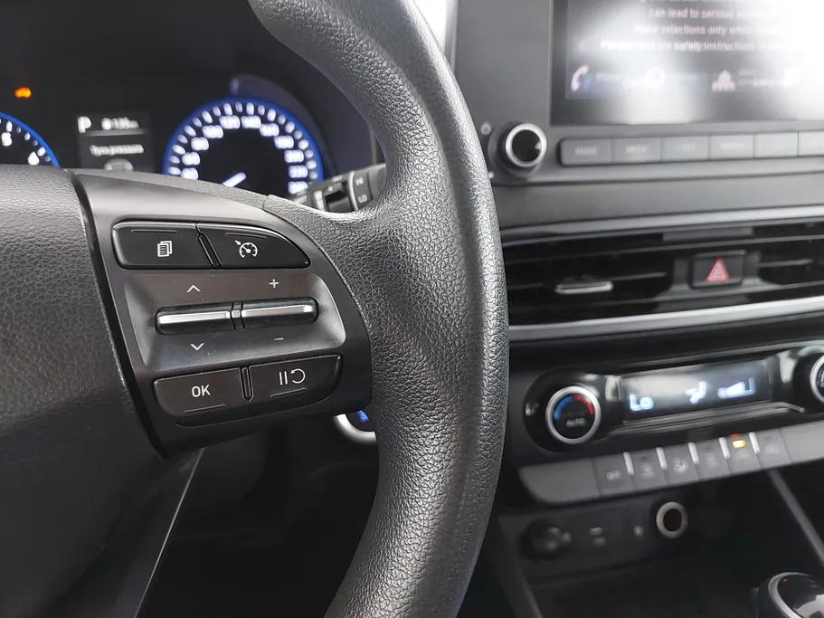 2023 Hyundai Kona SMART 