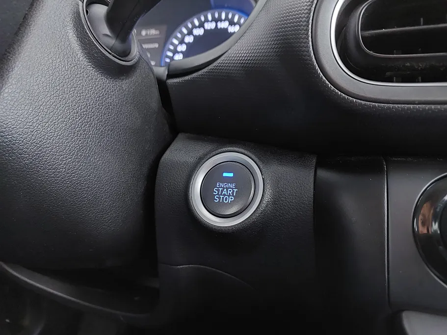 2023 Hyundai Kona SMART 