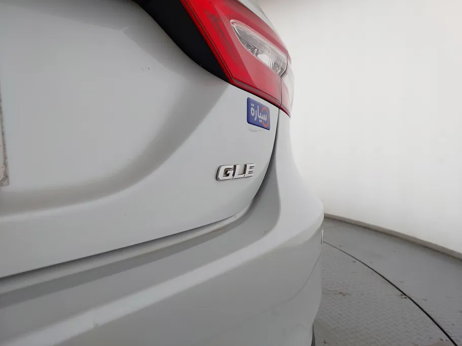 تويوتا كامري GLE 2019 