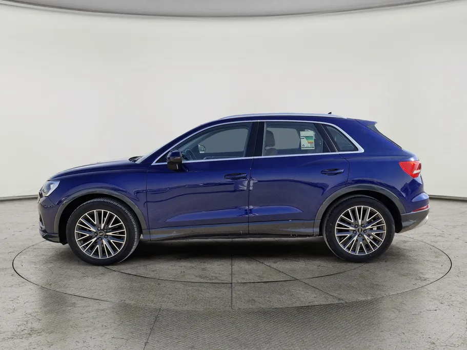 2023 Audi Q3 35 TFSl 