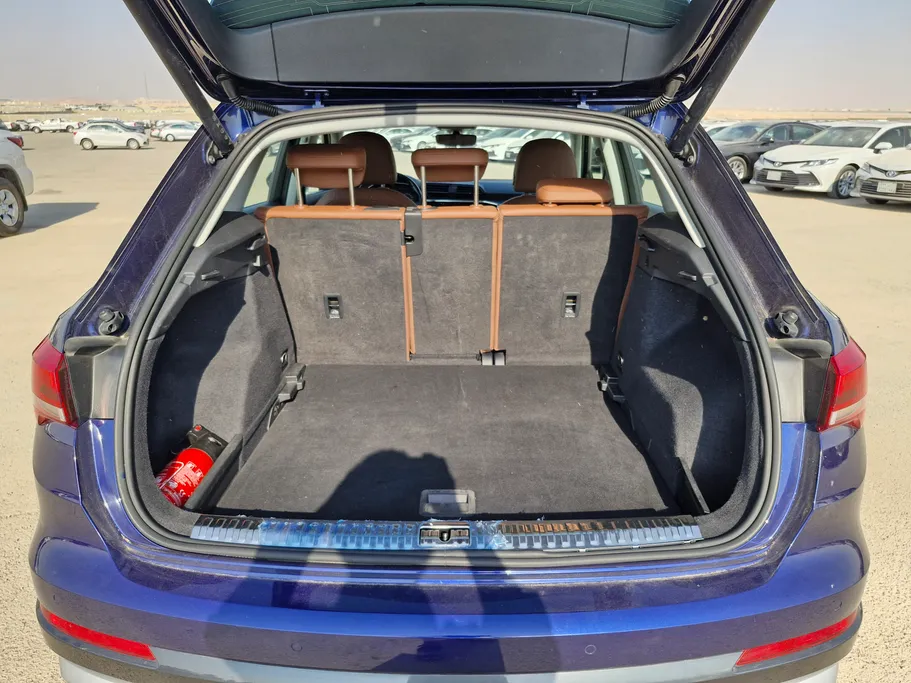 2023 Audi Q3 35 TFSl 