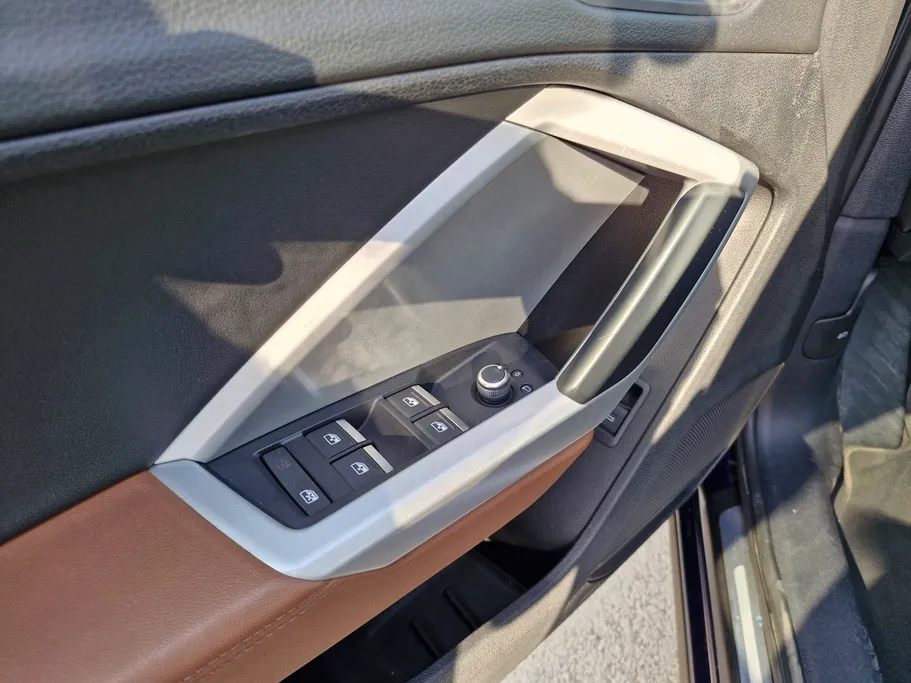 2023 Audi Q3 35 TFSl 