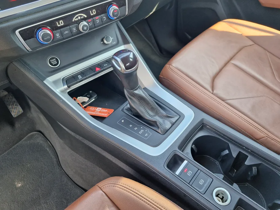 2023 Audi Q3 35 TFSl 