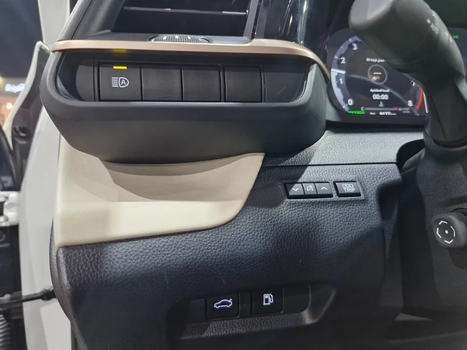 2023 Toyota Crown Majesta 