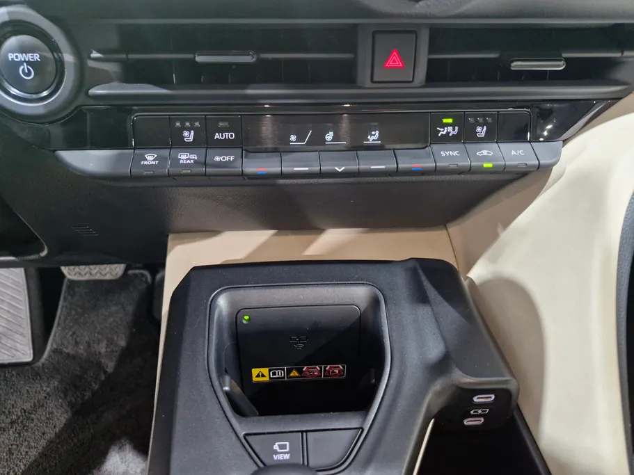 2023 Toyota Crown Majesta 