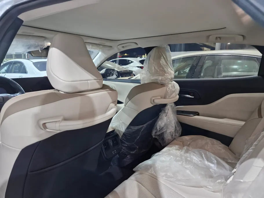 2023 Toyota Crown Majesta 