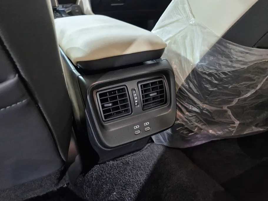2023 Toyota Crown Majesta 