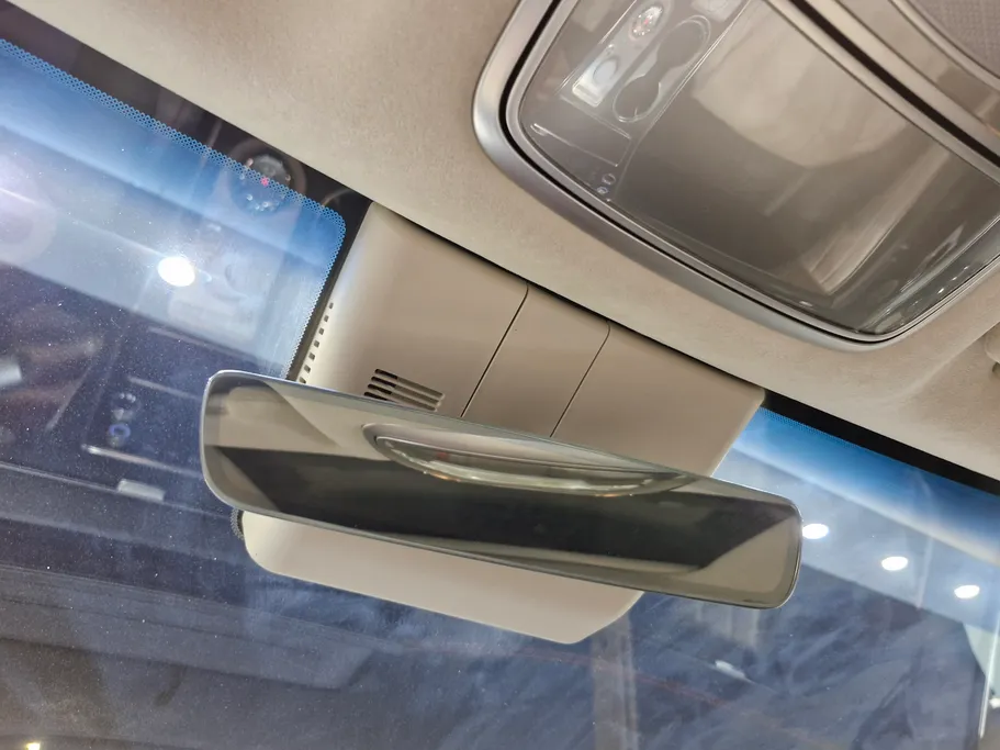 2025 Genesis GV80 Prestige 