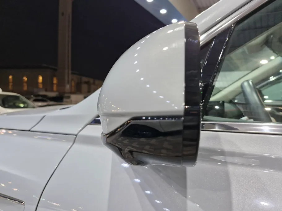 2025 Genesis GV80 Prestige 
