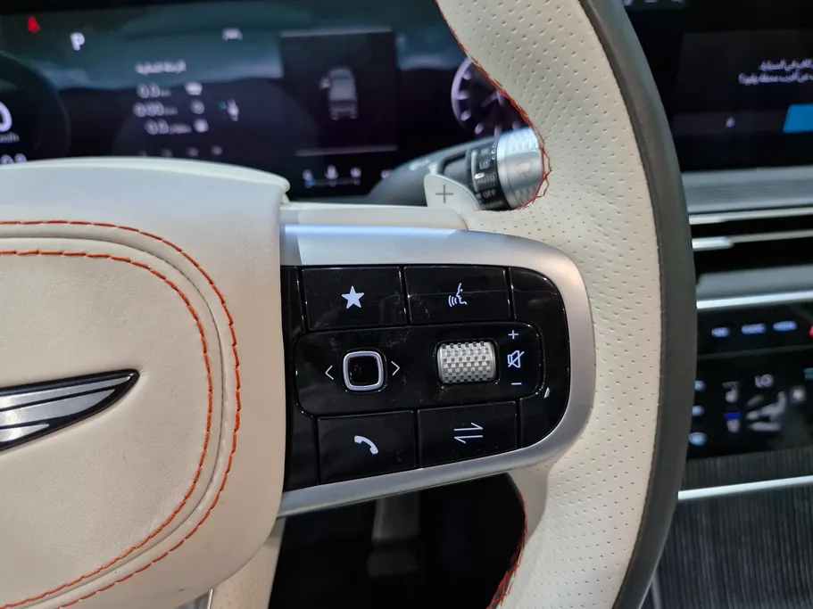 2025 Genesis GV80 Prestige 