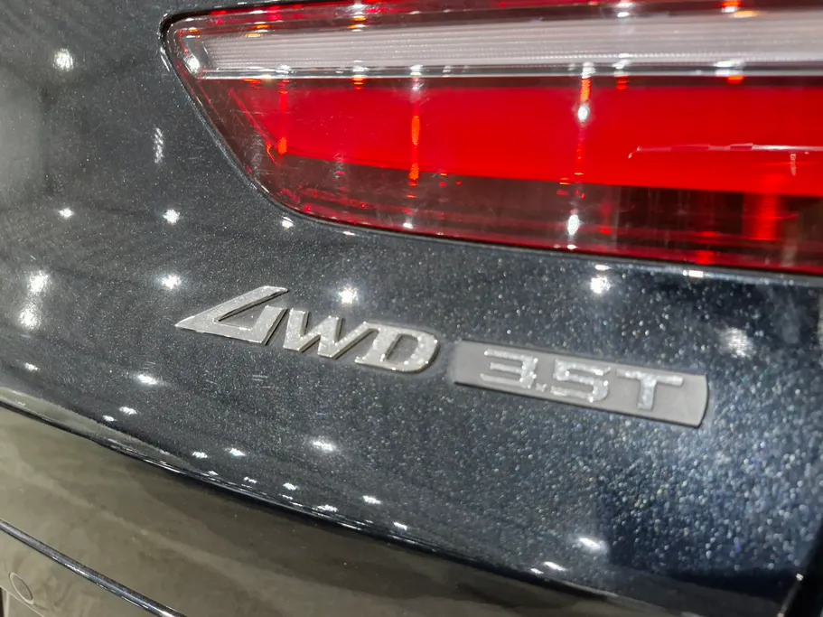 2025 Genesis GV80 Prestige 
