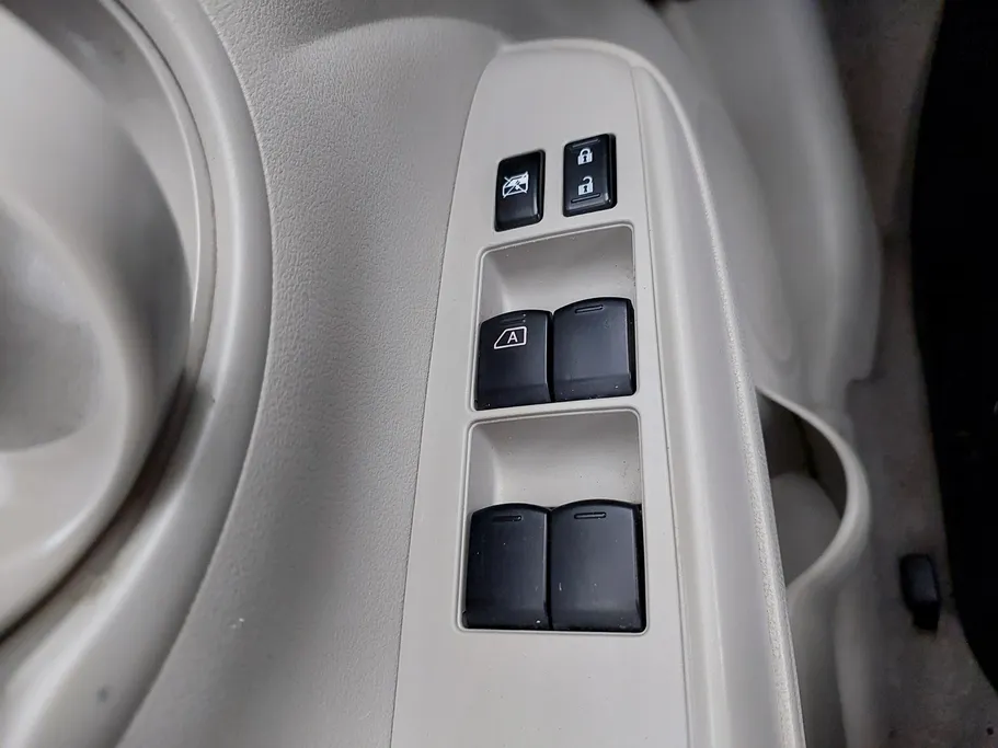 2022 Nissan Sunny SV Comfort 