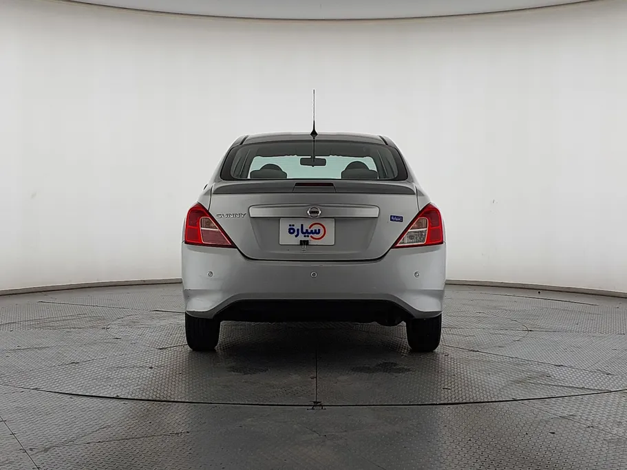 2022 Nissan Sunny SV Comfort 
