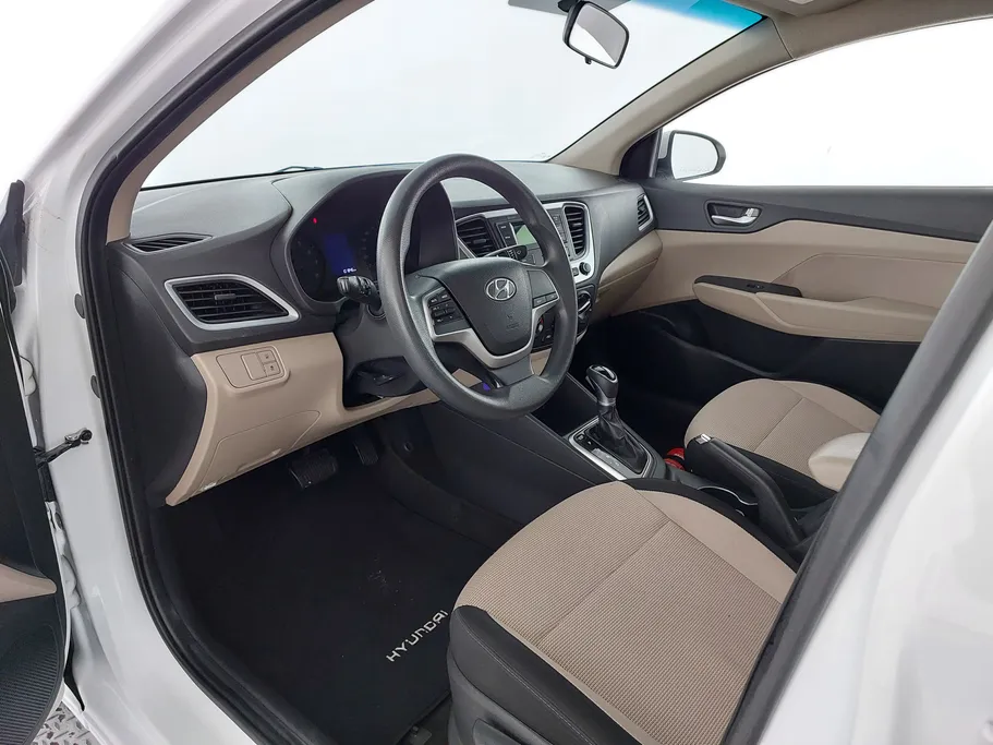 2023 Hyundai Accent Smart 