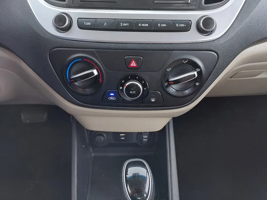 2023 Hyundai Accent Smart 