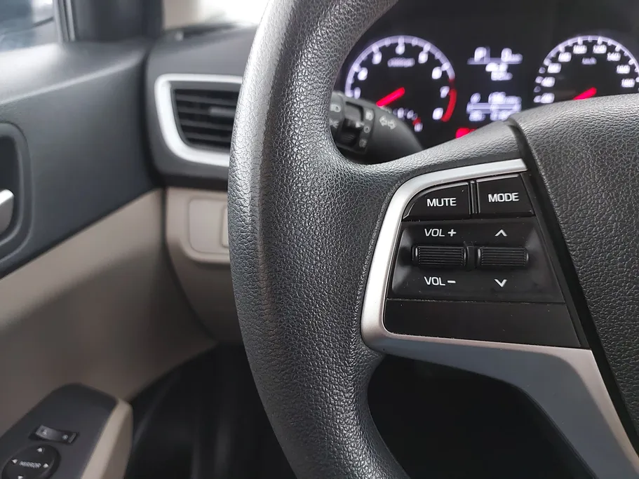 2023 Hyundai Accent Smart 