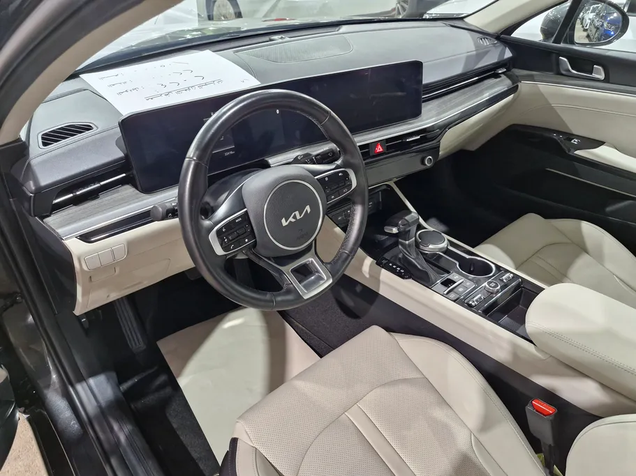 2024 Kia K5 GLS 