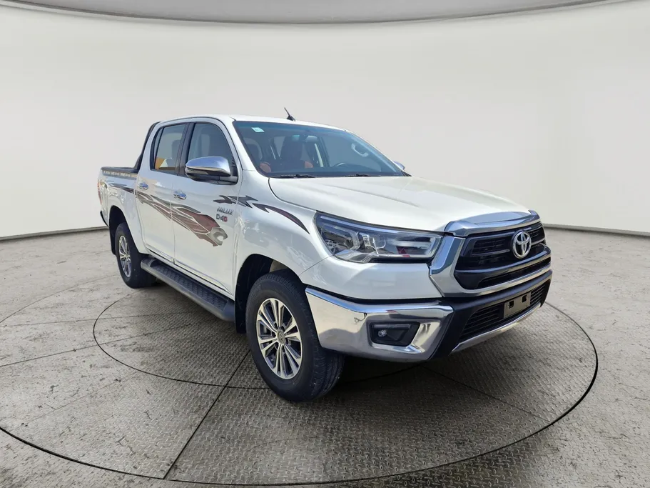 تويوتا هايلكس GLX 4X4 2.4L MT DSL 2023 