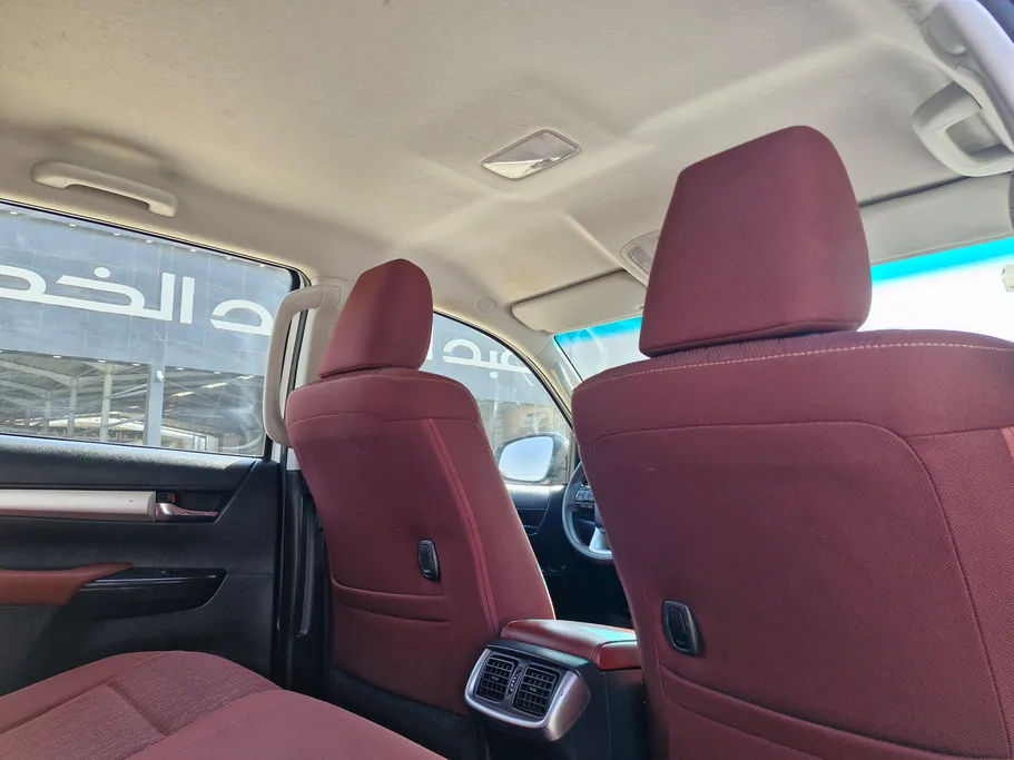 تويوتا هايلكس GLX 4X4 2.4L MT DSL 2023 