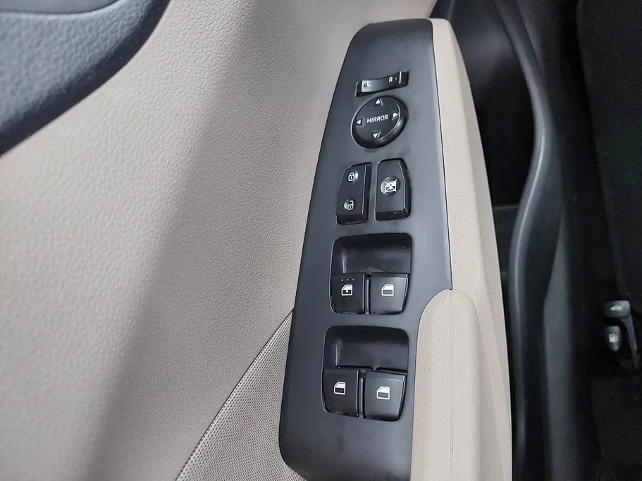 2023 Hyundai Accent Smart 