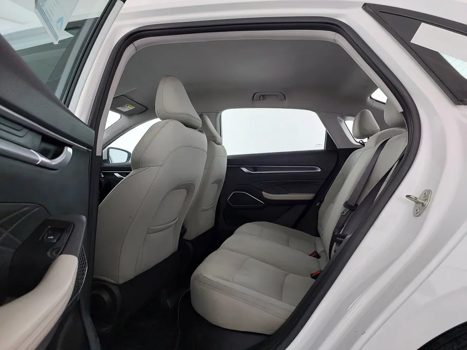 جيلي امجراند GS 2024 