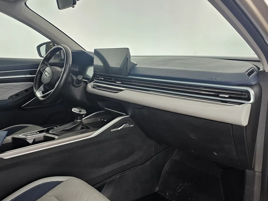 2023 Geely Emgrand GF 