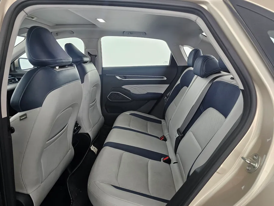 2023 Geely Emgrand GF 