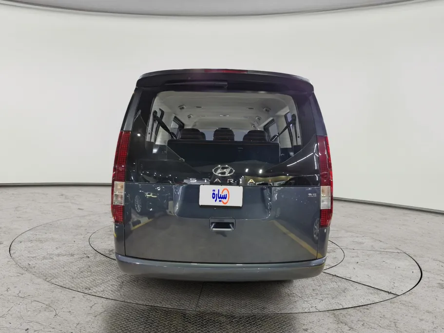2024 Hyundai Staria Smart 9 ST 