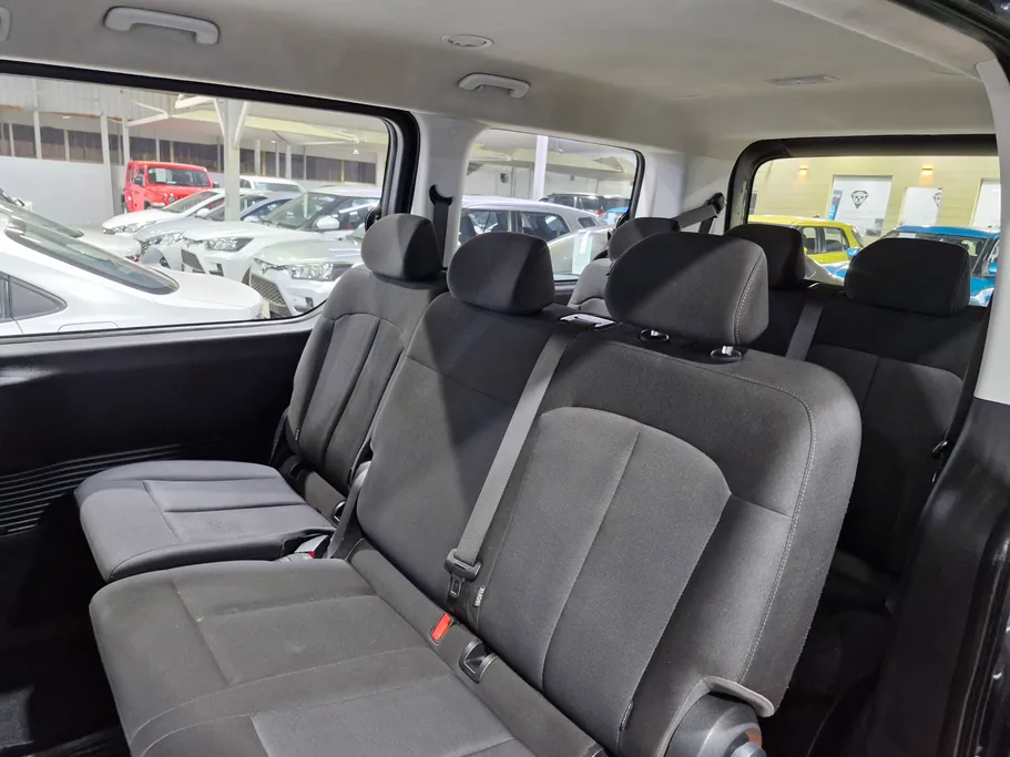 2024 Hyundai Staria Smart 9 ST 