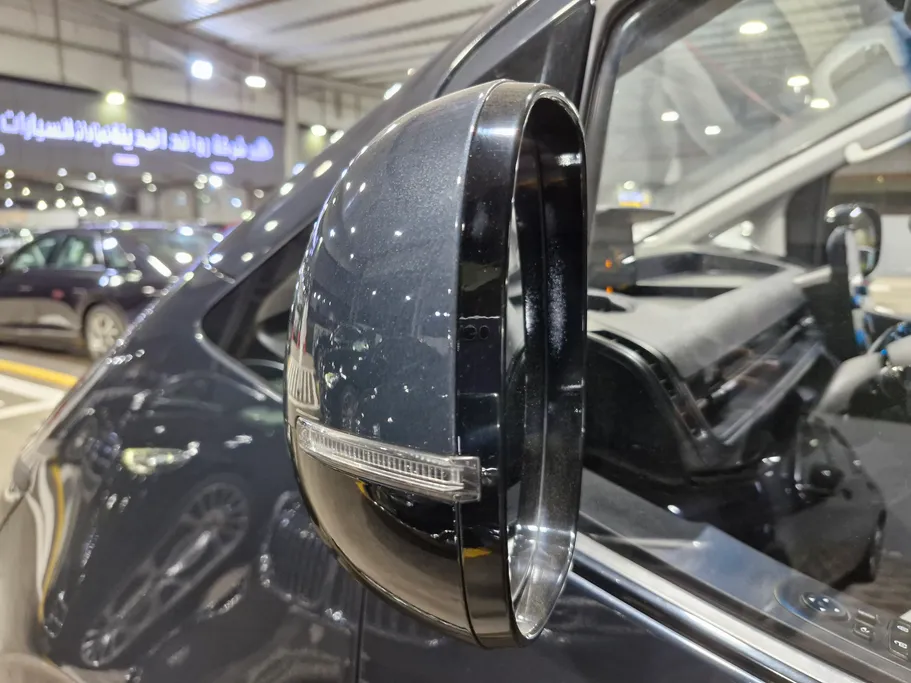2024 Hyundai Staria Smart 9 ST 