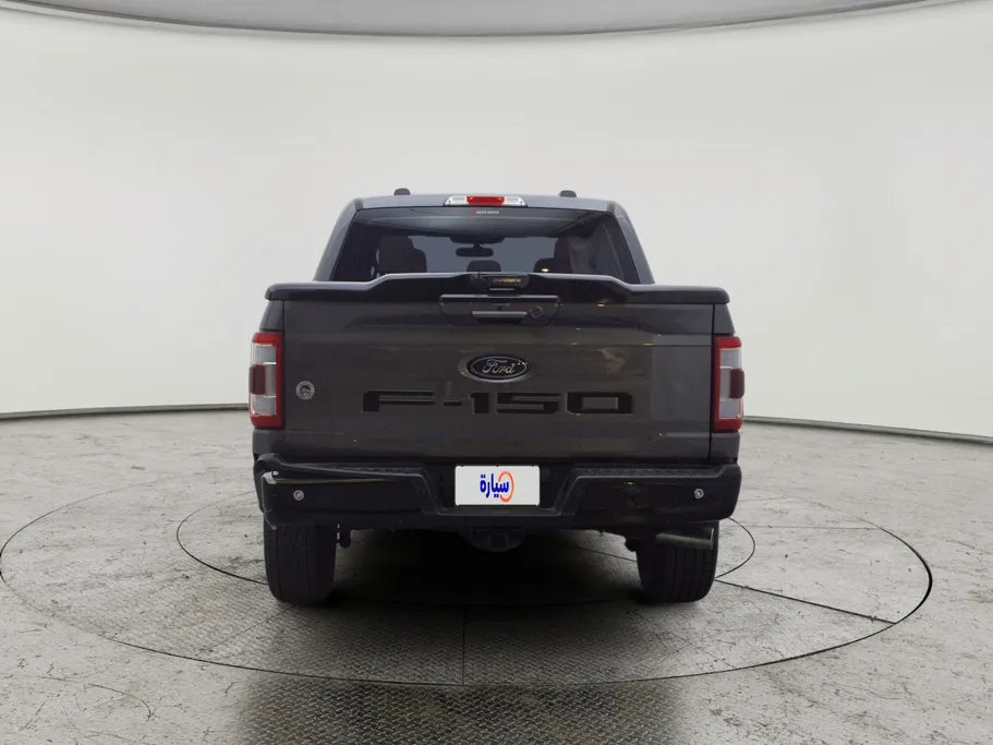 فورد F150  لاريات 2023 