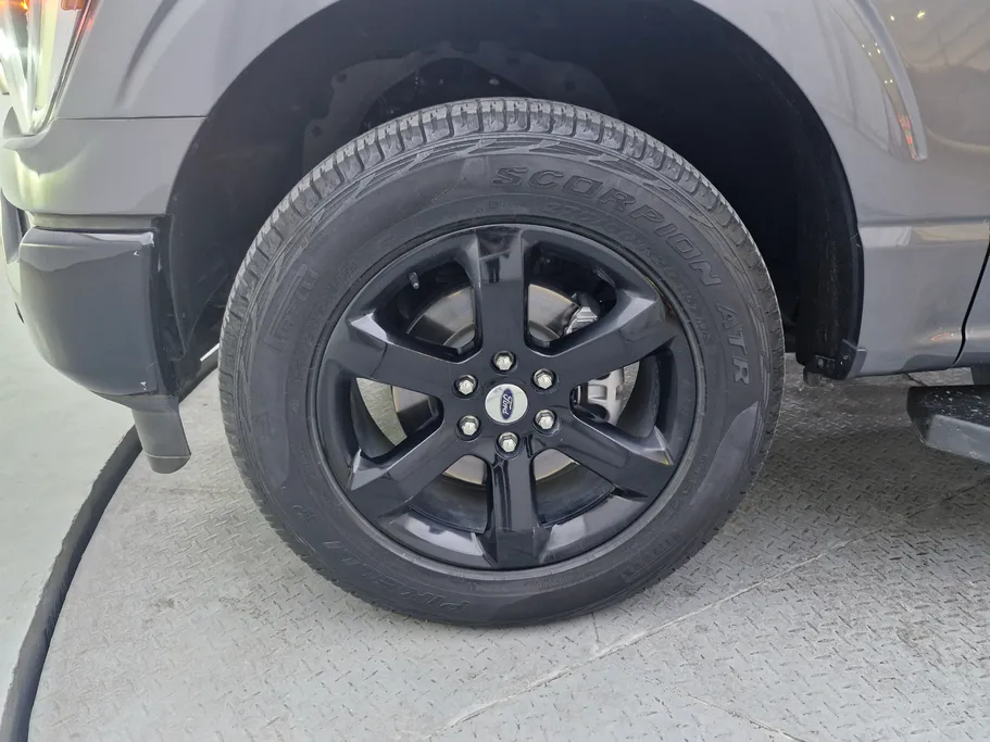 فورد F150  لاريات 2023 
