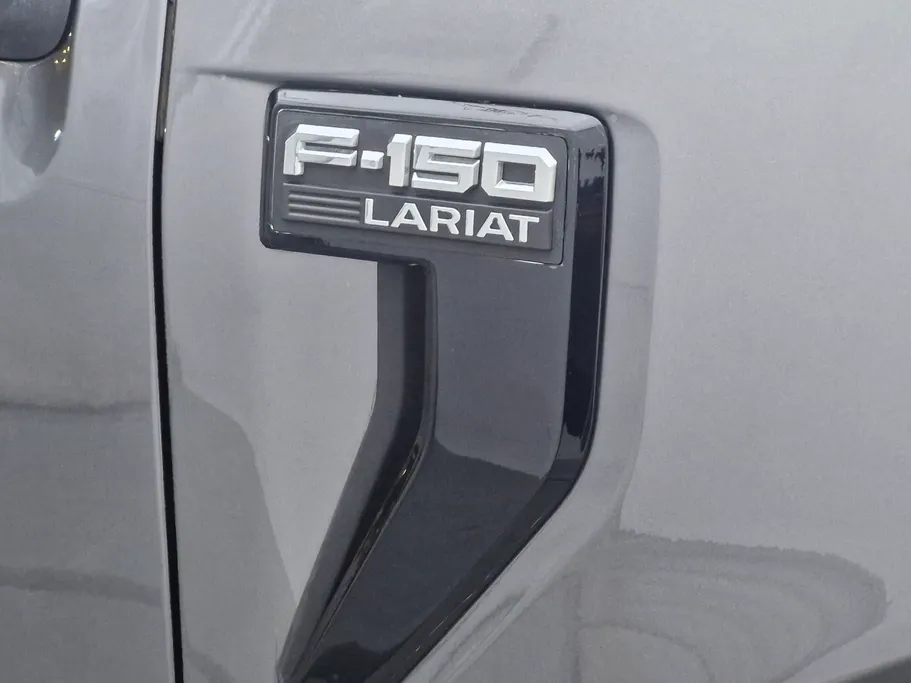 فورد F150  لاريات 2023 