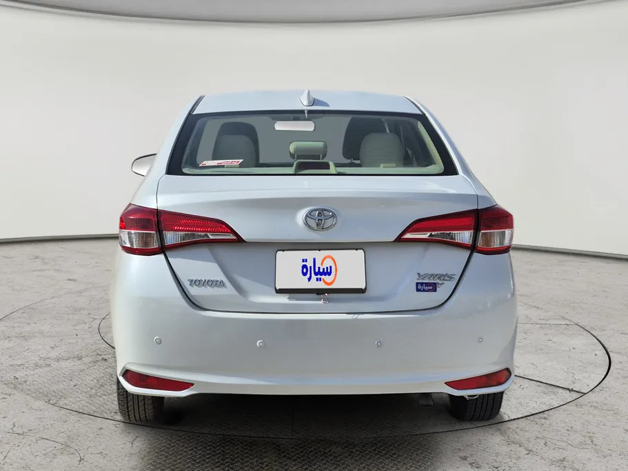 2021 Toyota Yaris  Y 