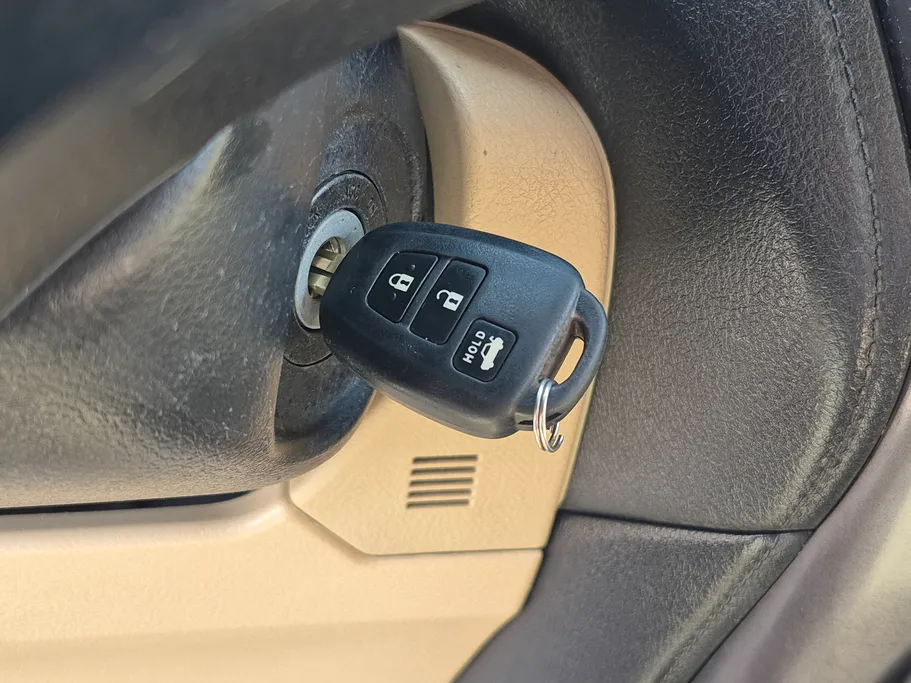 2021 Toyota Yaris  Y 
