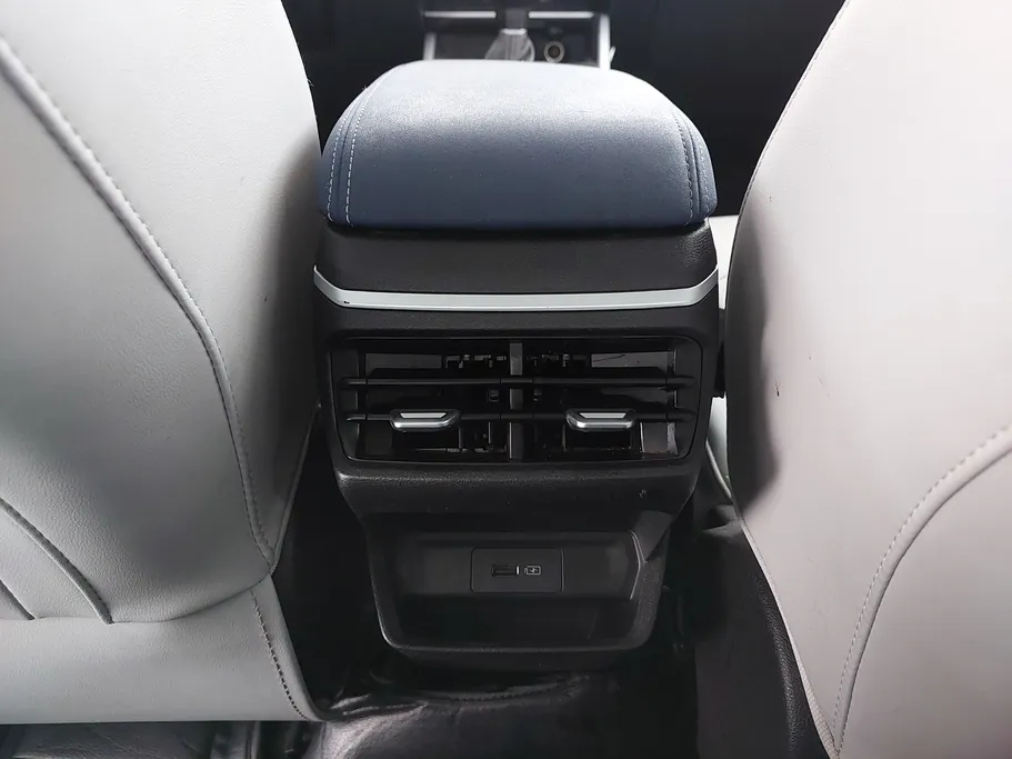 2023 Geely Emgrand GF 